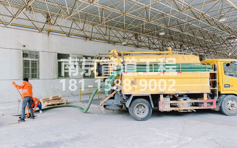 258蒋王庙工厂抽污水