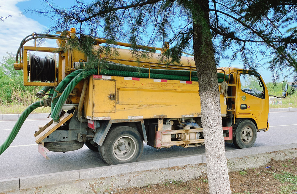 283蒋王庙清洗抽粪车